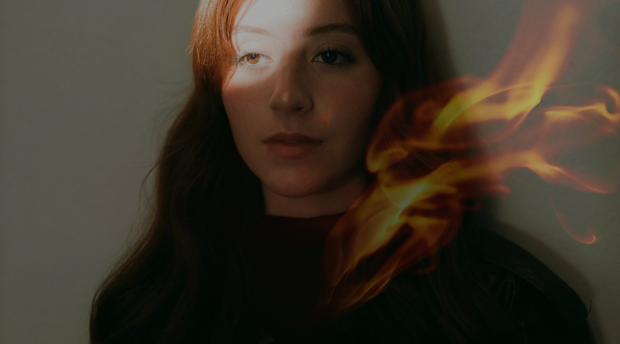 Yule Tarot Ritual: Illuminating Your Inner Fire